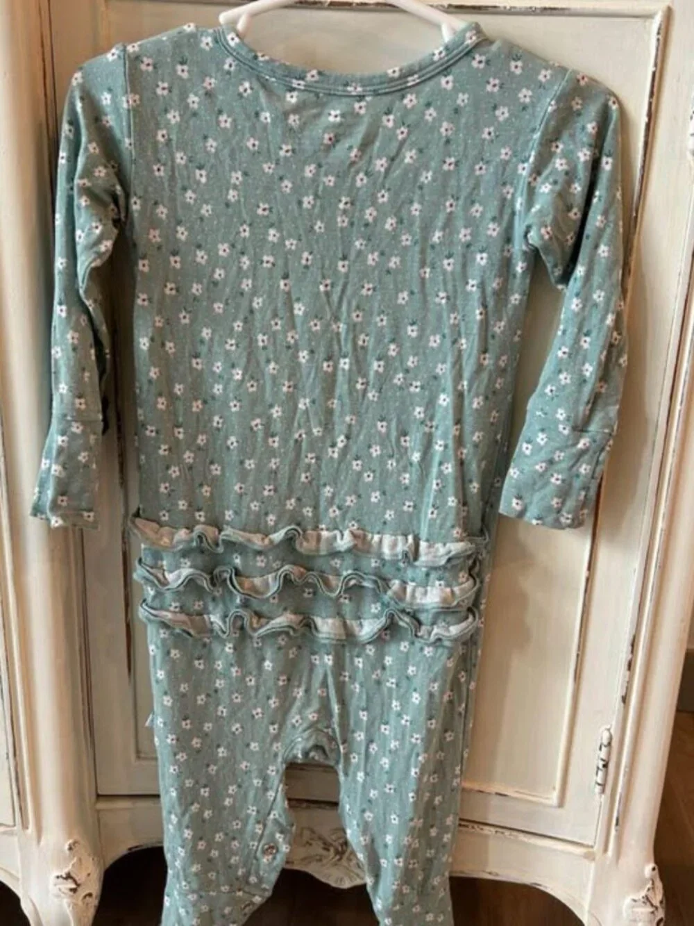 Posh Peanut Long Sleeve Ruffled Blue Floral Romper (12-18 Months)